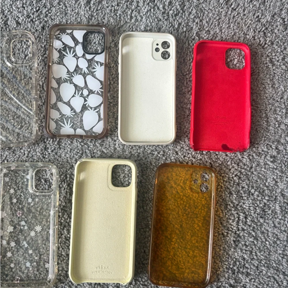 Lot of 9 iphone 11 phone‎ cases